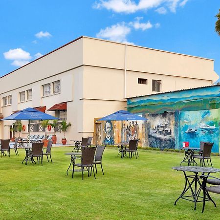 Protea Hotel By Marriott Blantyre Ryalls Екстериор снимка