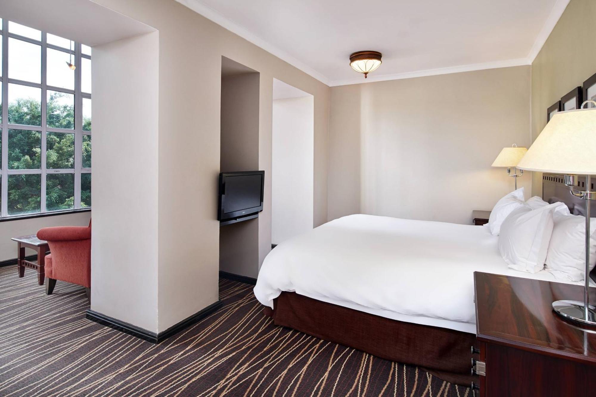 Protea Hotel By Marriott Blantyre Ryalls Екстериор снимка