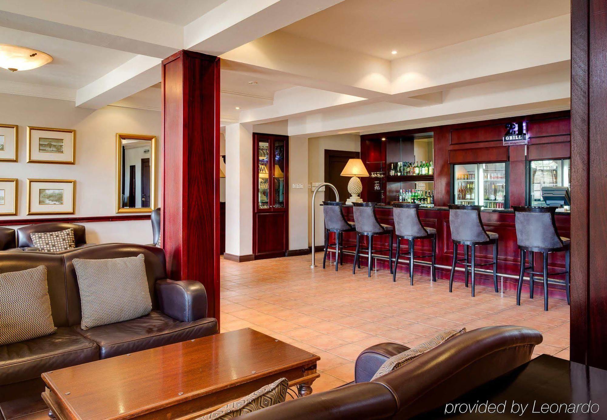 Protea Hotel By Marriott Blantyre Ryalls Екстериор снимка